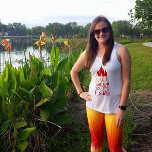 Meet your Posher, Caitlin